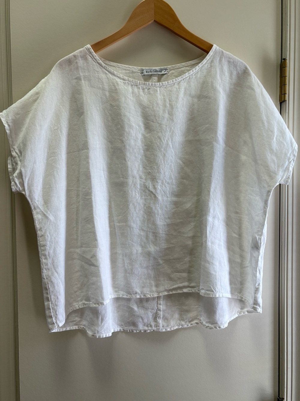 Cut Loose White Short Sleeve Linen Top